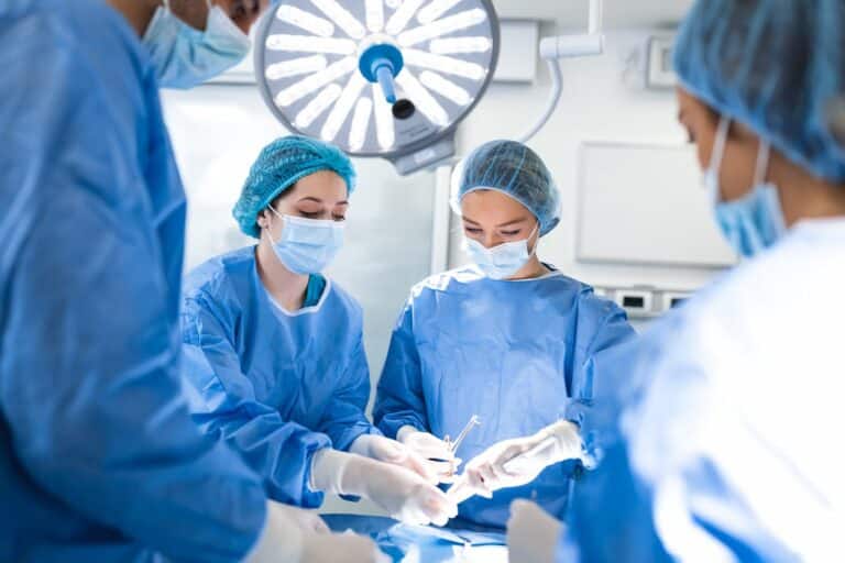 Two doctors performs surgery — MedSurg Weight Loss in Brisbane, QLD