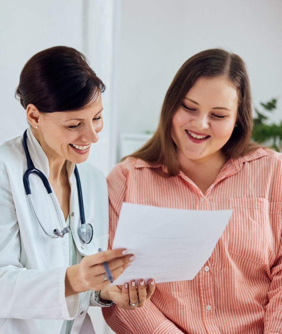 Patient and doctor, at MedSurg Weight Loss Brisbane.